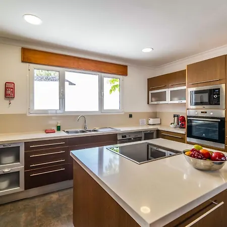 Princesa * פוארטו קאלרו